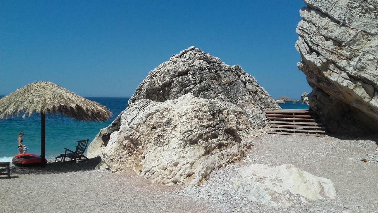 Sea-Side Old Stone Villa With A Private Garden Budva Exterior foto